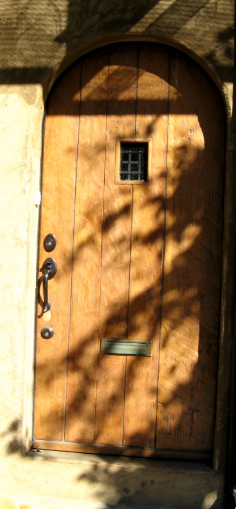Door1.jpg